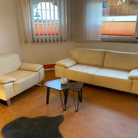 Ferien Haus - Ferienwohnung Lorena Daire *